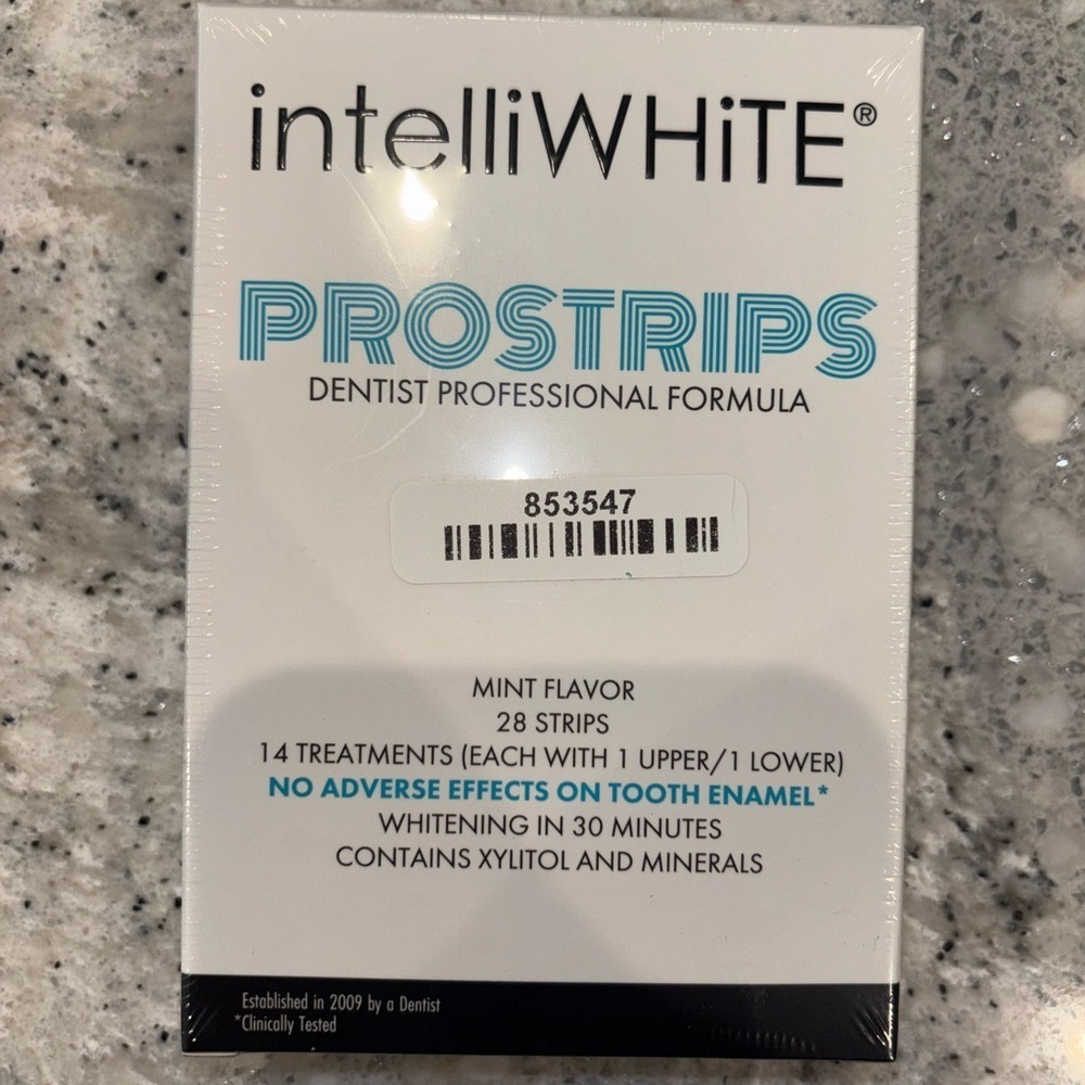 IntelliWhite ProStrips Teeth Whitening 14 Treatments Mint NEW